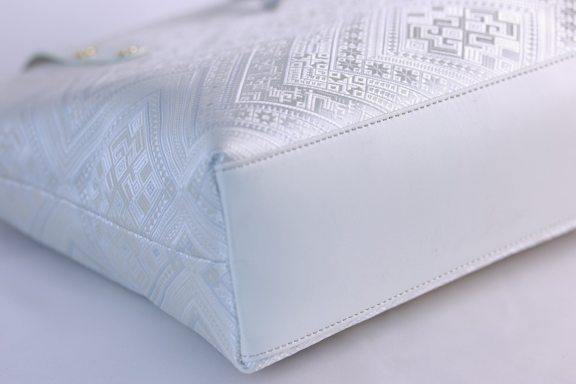 Elegant Ivory Zhuang Brocade Tote Bag